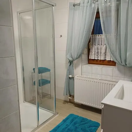 Hortensia 2 Проживание в семье *